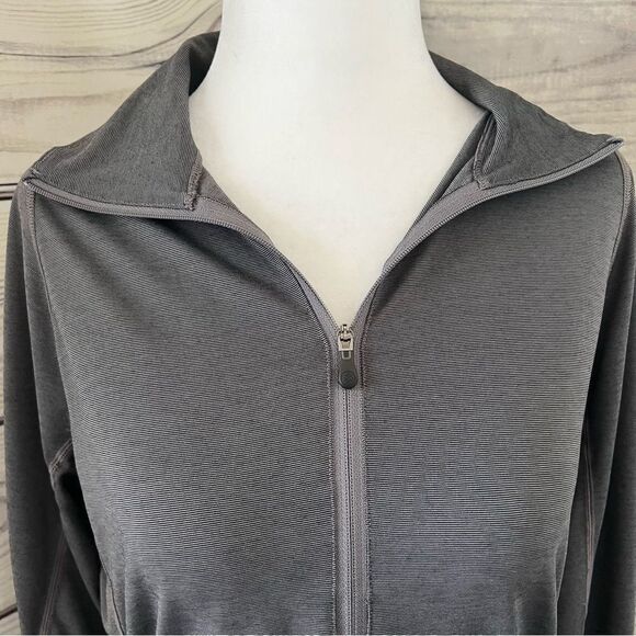 Columbia Titanium Omni-Shade Grey Quarter Zip Pullover - Picture 3 of 10